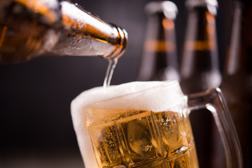 4 Rewarding Health Benefits of Drinking Beer